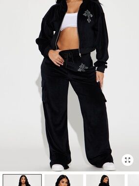 Fashion Nova Black Wide-Leg Velour Cargo Pants